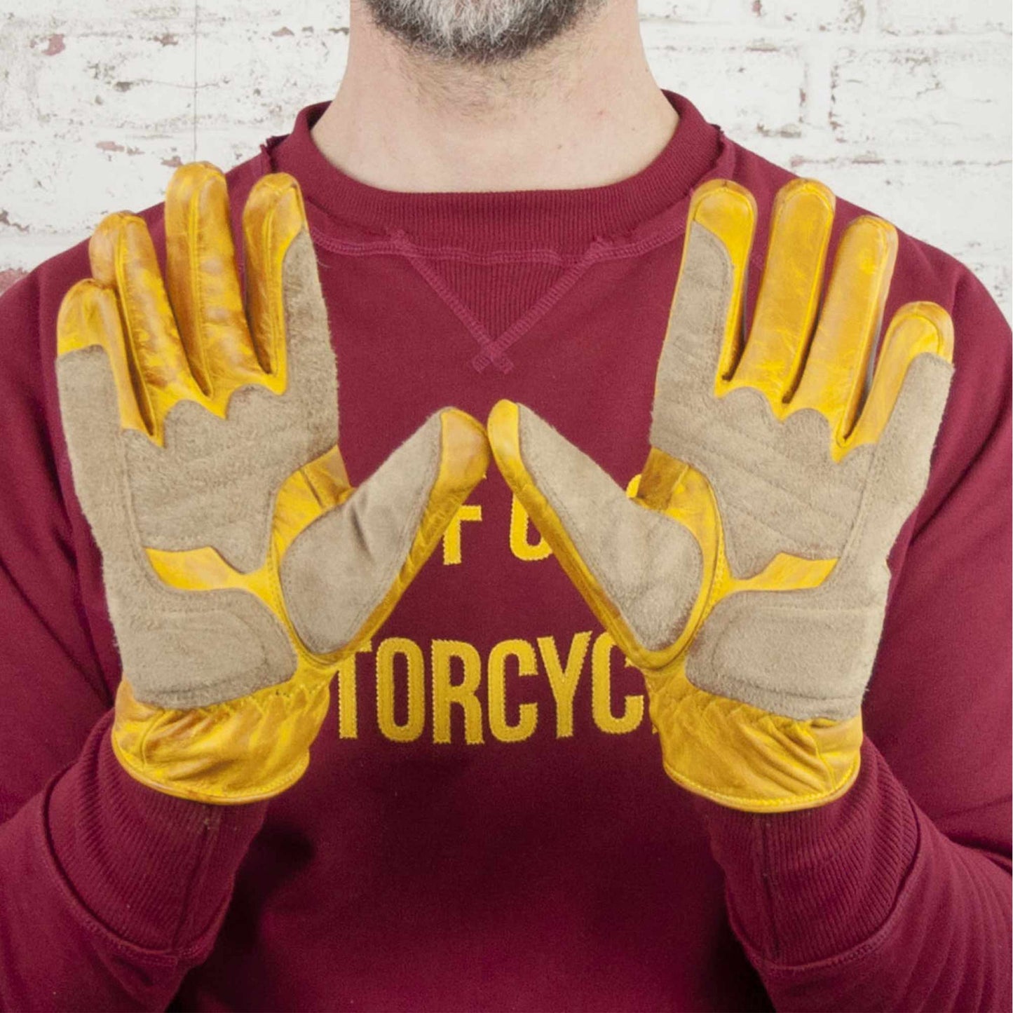Age Of Glory Rover Gloves - Yellow